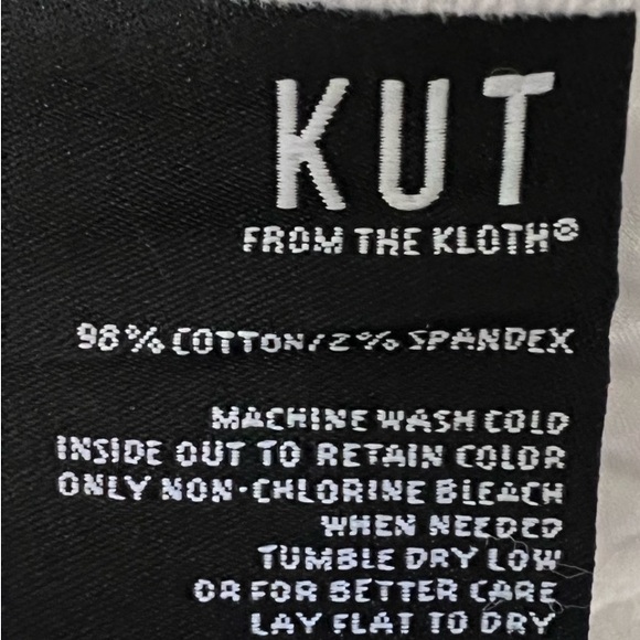 Cut from the kloth NWT white jeans - Picture 9 of 9